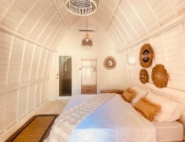 Double Room with Pool View