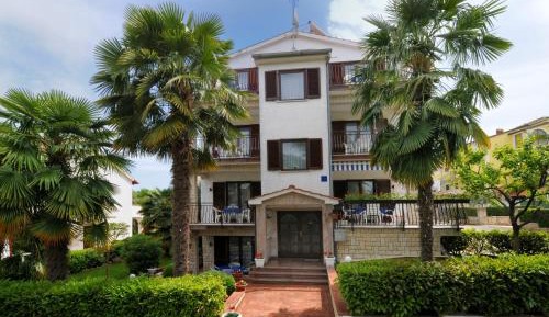 Two-Bedroom Apartment with Balcony