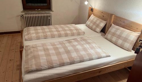 Double or Twin Room with Shared Bathroom
