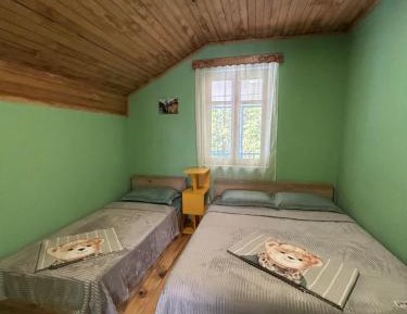 Economy Triple Room