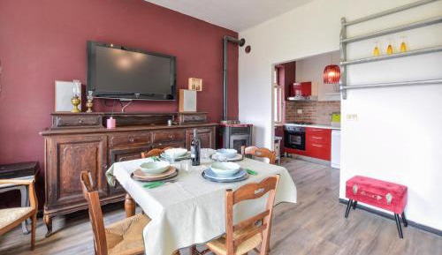 Two-Bedroom Holiday Home