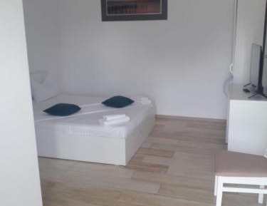 King Room with Garden View