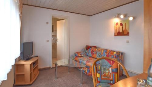 One-Bedroom Bungalow