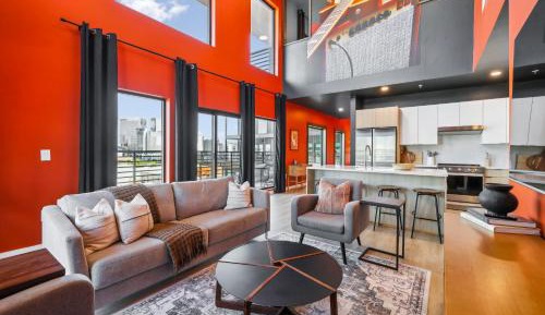 Apartment with Balcony