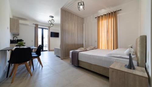 Standard King Room