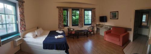 Apartment (4 Adults)