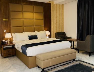 Standard Suite