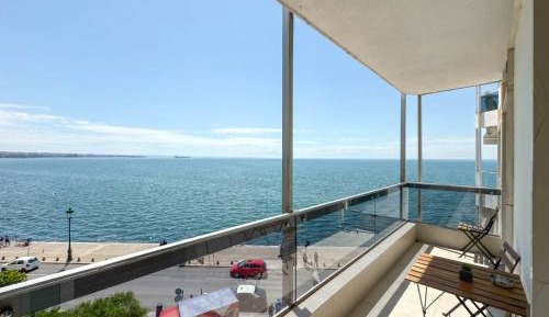 Two-Bedroom Apartment with Sea View