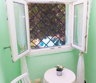 King Room with Pool View