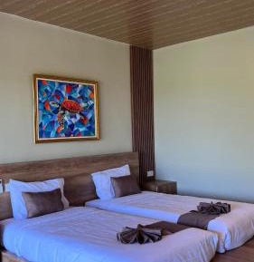 Deluxe Twin Room with Sea View
