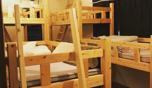 Bed in 6-Bed Mixed Dormitory Room