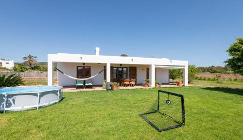 Villa with Garden View