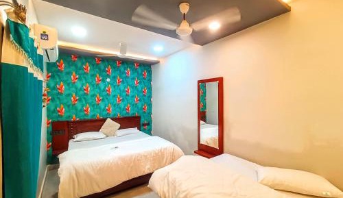 Deluxe Triple Room