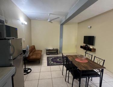 One-Bedroom Apartment - Non-Smoking