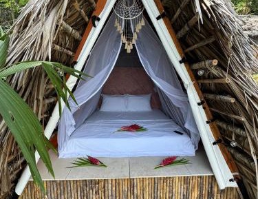 Bungalow with Sea View