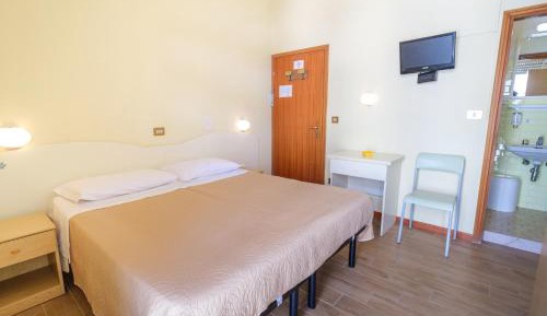 Economy Double or Twin Room