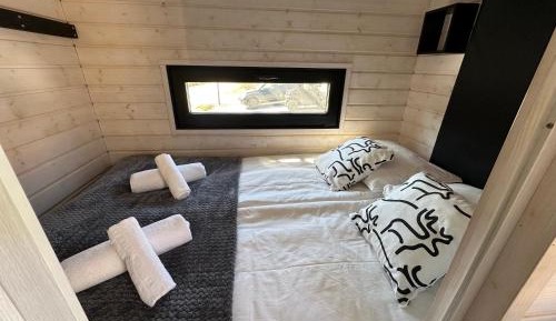 Standard Double Room with Shared Bathroom