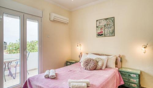 Studio with Sea View