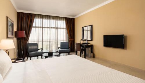 Deluxe King Room