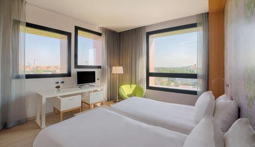 Family triple room