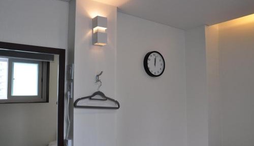 Single Room with Private Bathroom