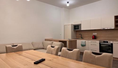 Deluxe One-Bedroom Apartment with City View