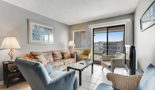 Two Bedroom Apartment 