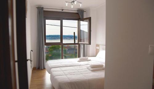 One-Bedroom Apartment with Sea View