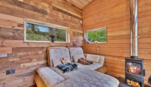 One-Bedroom Cabin