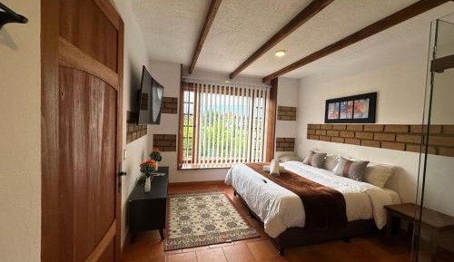 Queen Suite