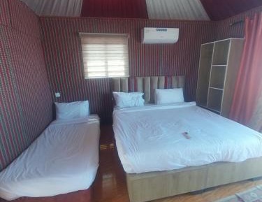 Luxury Triple Room