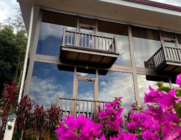 Studio with Balcony