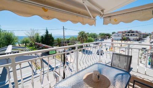 One-Bedroom Apartment - Sea Side