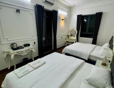 Double Room with Balcony and Sea View