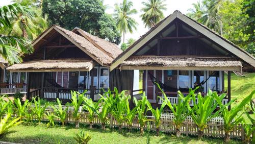 Deluxe Double Room with Balcony and Sea View