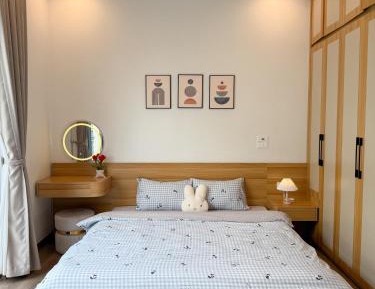 Deluxe Room (2 Adults + 1 Child)