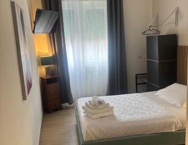 Single Room with Private Bathroom