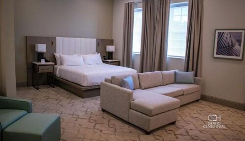 Deluxe King Grand Centennial 