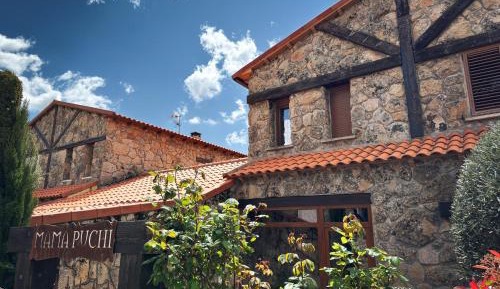 Four-Bedroom Holiday Home