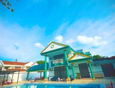 One-Bedroom Villa