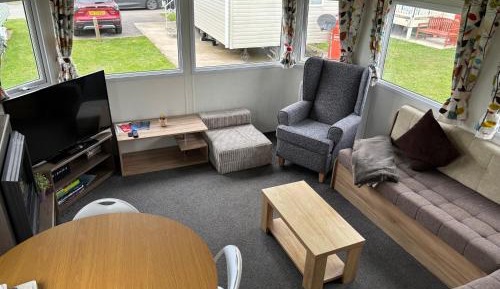 Four-Bedroom Apartment