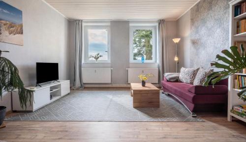 Superior One-Bedroom Apartment