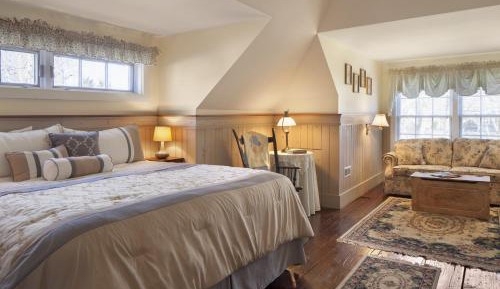 Captain William Weeks Room