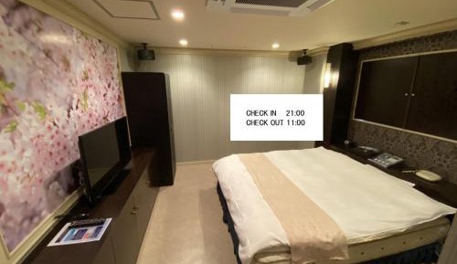 Double Room - 21:00 Check-in