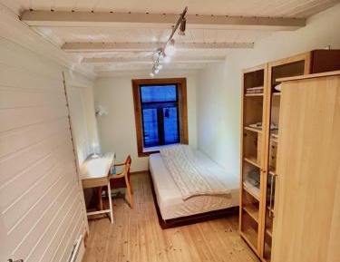 Single Room with Shared Bathroom