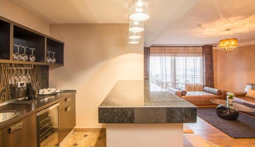 Presidential Suite Sea Side