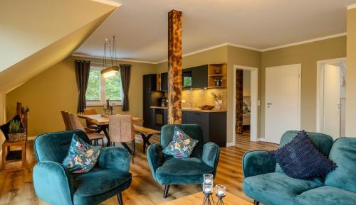Three-Bedroom Apartment with Balcony