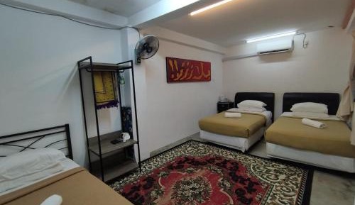 Deluxe Triple Room