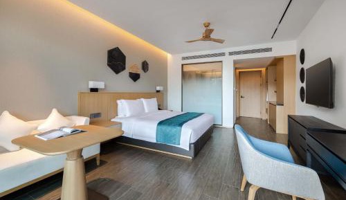 King Room with Garden View