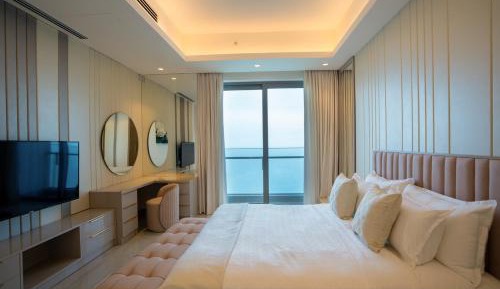 Three-Bedroom Apartment with Sea View